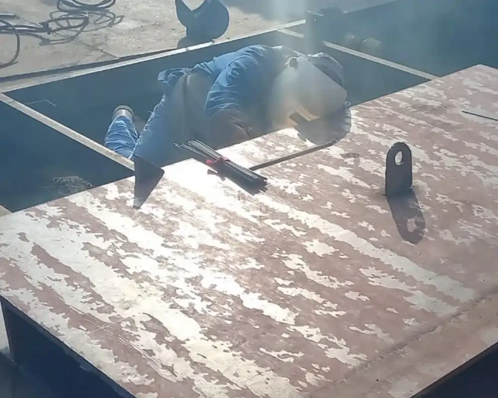 Equipo de Famesi Perú cumpliendo su misión